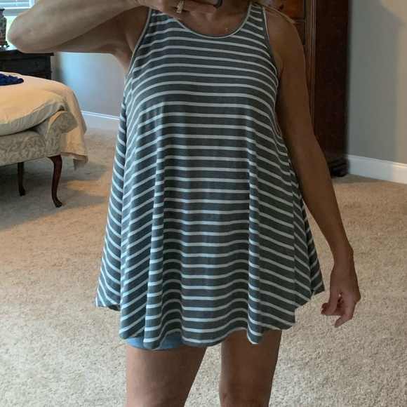 Tank top - Picture 4 of 4